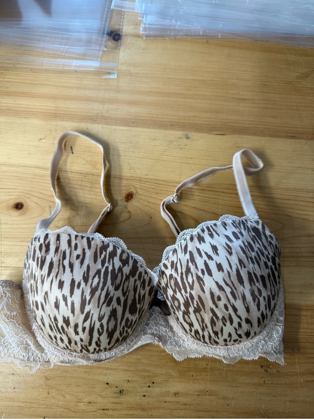 Victorias Secret Dream Angels Lined Demi Bra Lace Cheetah Animal Leopard 34C